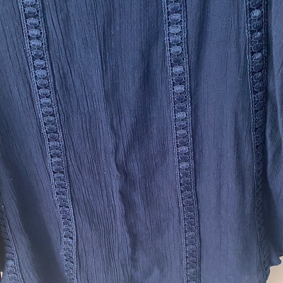 Counterparts Navy Blouse - Picture 3 of 5